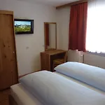 Haus Bickel Lägenhet Lech am Arlberg